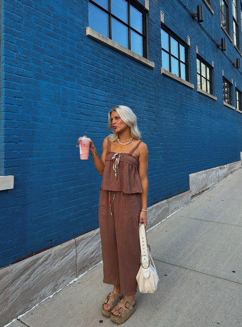 Picnic Princess Pant// Brown